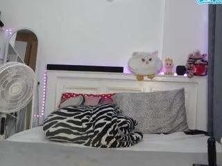 Offline pecky-pinky on CamSoda