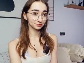 Offline phyllisdelmore on CamSoda