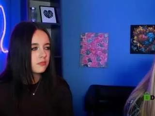 Freechat pure-angel1 on CamSoda