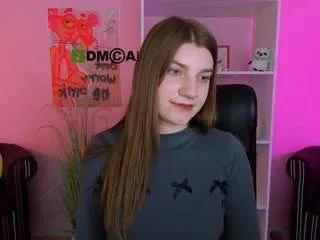 Freechat pure-radiance on CamSoda
