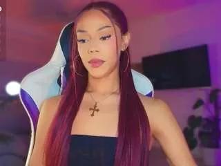 Offline queen-violett1 on CamSoda