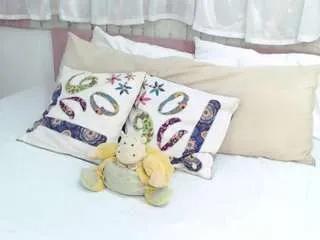 Offline rachel-more on CamSoda