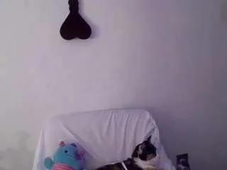 Offline ravebunnyyy on CamSoda