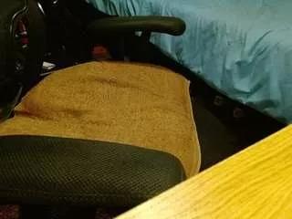 Offline readytocome90 on CamSoda