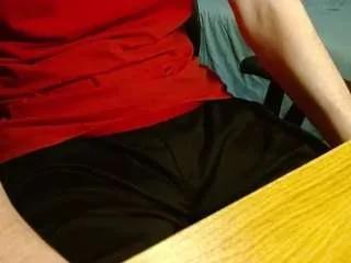 Offline readytocome90 on CamSoda