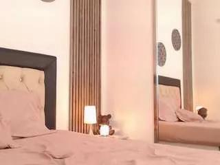 Offline red-kytty6 on CamSoda