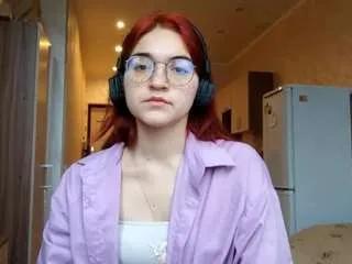 romeliahehir on CamSoda