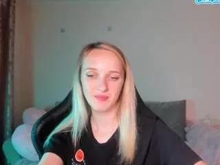 Offline rousereedd on CamSoda