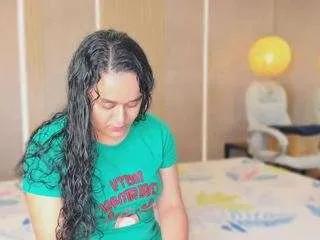 Freechat sabrina-shark on CamSoda