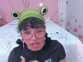 Offline safiro-agata on CamSoda