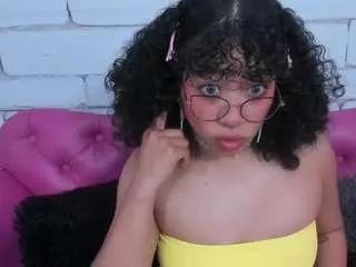 Offline safiro-agata on CamSoda