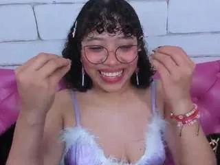 Offline safiro-agata on CamSoda