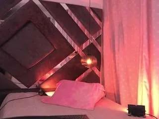 Offline samantha-lw on CamSoda