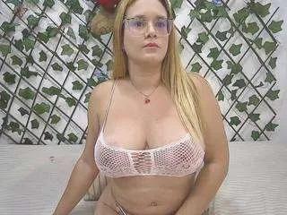 Offline samarasmith2405 on CamSoda