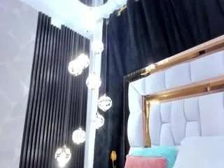 Offline sarayroyse on CamSoda