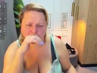 Offline scarlettsoft on CamSoda