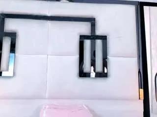 Offline seranawild1 on CamSoda