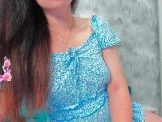 Offline sexkarina1 on CamSoda