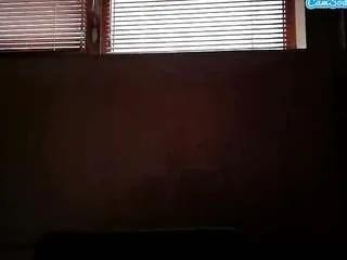 Offline sexygeny on CamSoda