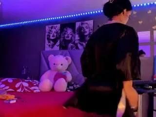 Offline sexyzoee on CamSoda