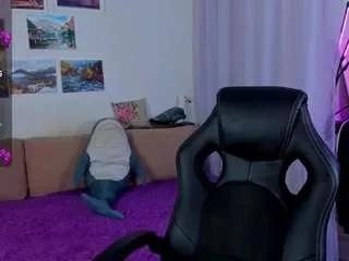 Offline silverfoxxxxy on CamSoda