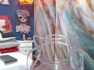 Offline sofiasexy5 on CamSoda