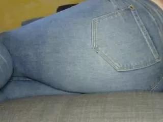 Offline squirtlady38 on CamSoda