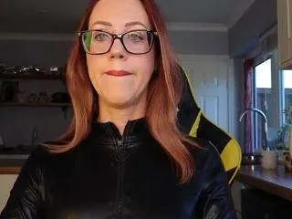 stripmequick — Naked (15 mins) [4000 tokens remaining]