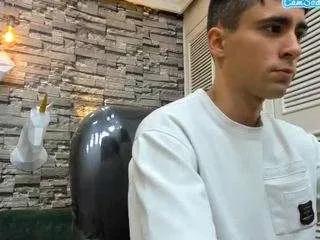 Offline stud-foxx on CamSoda