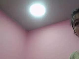 Freechat suckerdrool on CamSoda