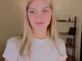 Offline susansanders on CamSoda