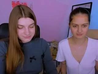 Freechat talia-seduce on CamSoda