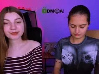 Freechat talia-seduce on CamSoda