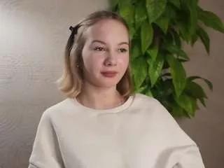 Offline tayteatlee on CamSoda