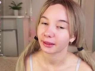 Offline tayteatlee on CamSoda