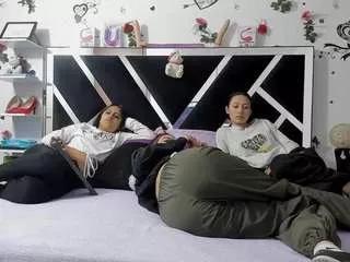 Freechat thedreamgirlss on CamSoda