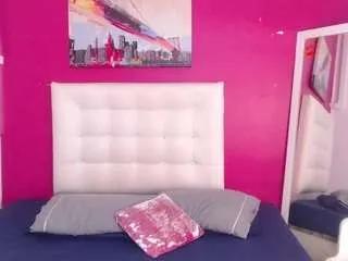 Offline tiny-whore18 on CamSoda