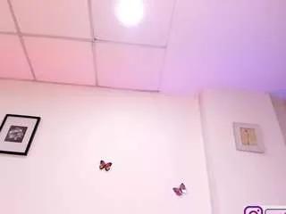 Offline vaioleth-adams on CamSoda