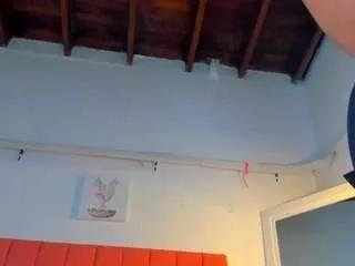 Offline valenrose0 on CamSoda