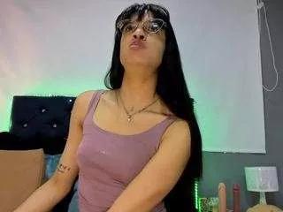 Offline valentina-lola on CamSoda