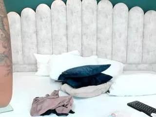 Offline valerypretty-1 on CamSoda