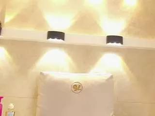 Offline valirya-devote on CamSoda