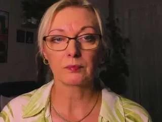 Freechat vanessasoft on CamSoda