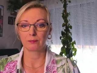 Freechat vanessasoft on CamSoda