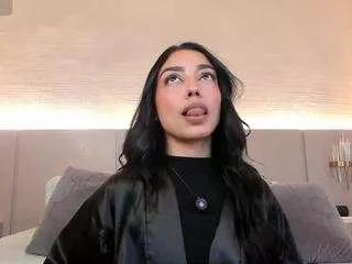 Offline victoriabenedetti2 on CamSoda