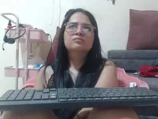 Freechat viioletta19 on CamSoda