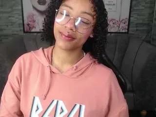 Offline violeth-b on CamSoda