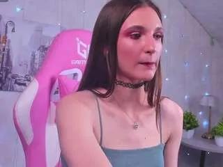 Offline virdjinia-green on CamSoda