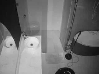 Offline voyeurcam-casa-salsa-bathroom-6 on CamSoda