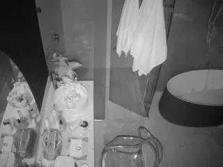 Offline voyeurcam-casa-salsa-bathroom-6 on CamSoda